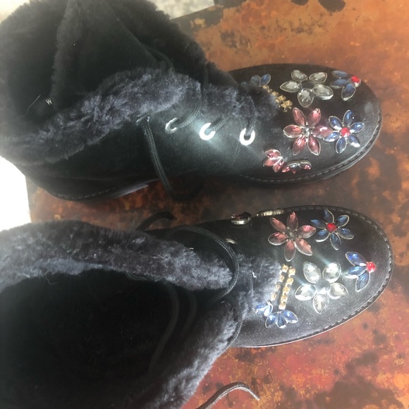 Stuart Weitzman “Bejeweled” combat boots - Picture 3 of 4